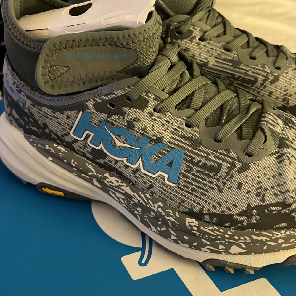 Hoka NWB Women’s Speedgoat 6 MID GTX 1155153/ADC. Various size available - Picture 3 of 8